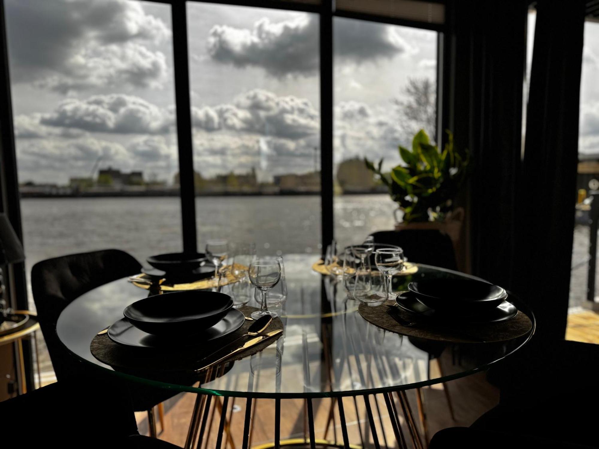 Houseboat Energyapart Щецин Экстерьер фото